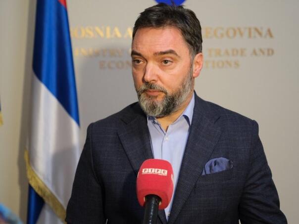 Košarac: Vratiti suverenitet BiH, zatvoriti OHR i da se povuče Schmidt