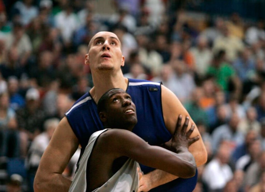 Košarkaš div postao nogometaš: Sa 226 cm najviši fudbaler u historiji