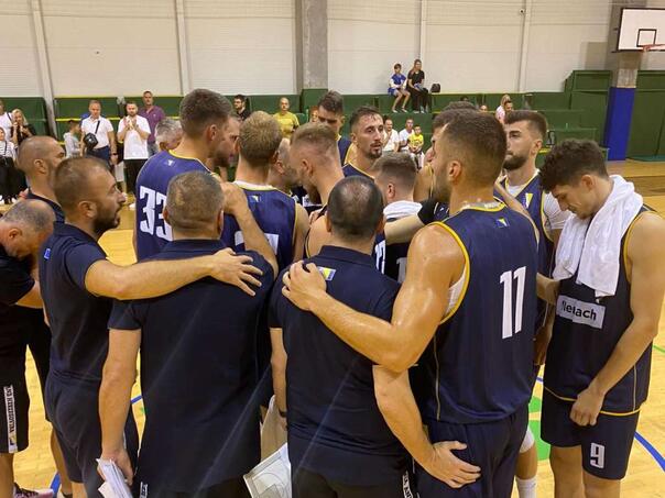 Košarkaši BiH okupljaju se u Tuzli uoči početka kvalifikacija