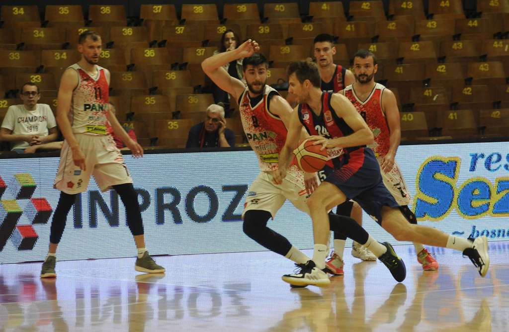 Košarkaši Borca pobijedili Slobodu u Mejdanu