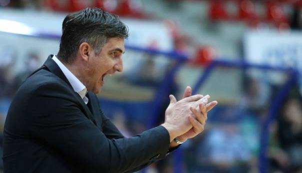 Košarkaši OKK Slobode gosti ekipe Splita