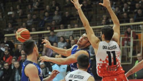 Košarkaši Slobode izbacili Čelik iz Kupa 'Mirza Delibašić'