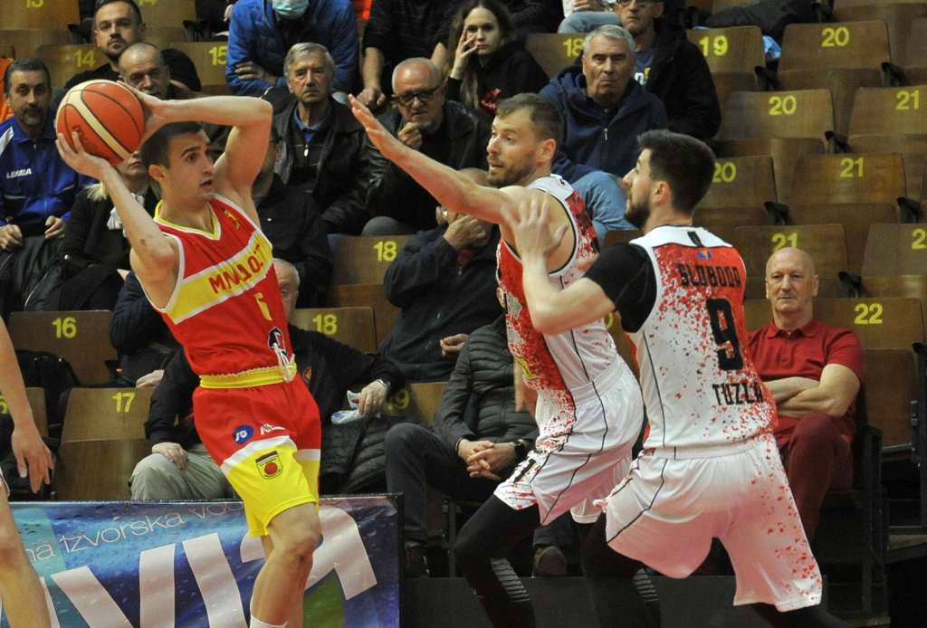 Košarkaši Slobode ostvarili novu pobjedu