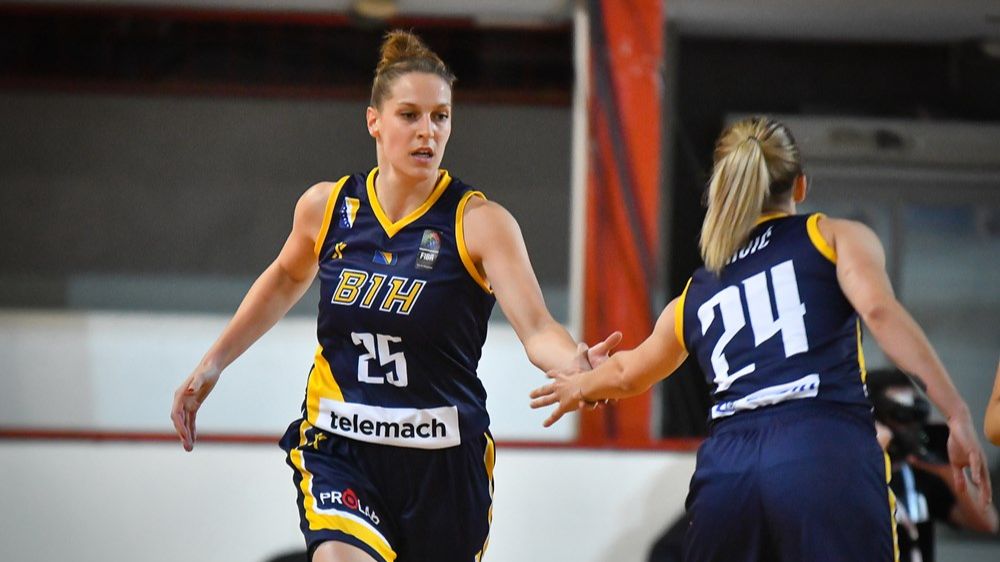 Košarkašice BiH: Nisu nam dali ni 5 KM dnevno ni po jednu majicu