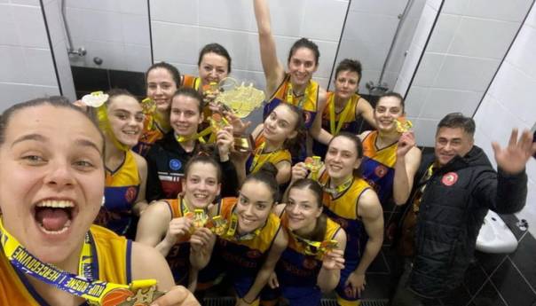 Košarkašice Orlova pobjednice Kupa BiH