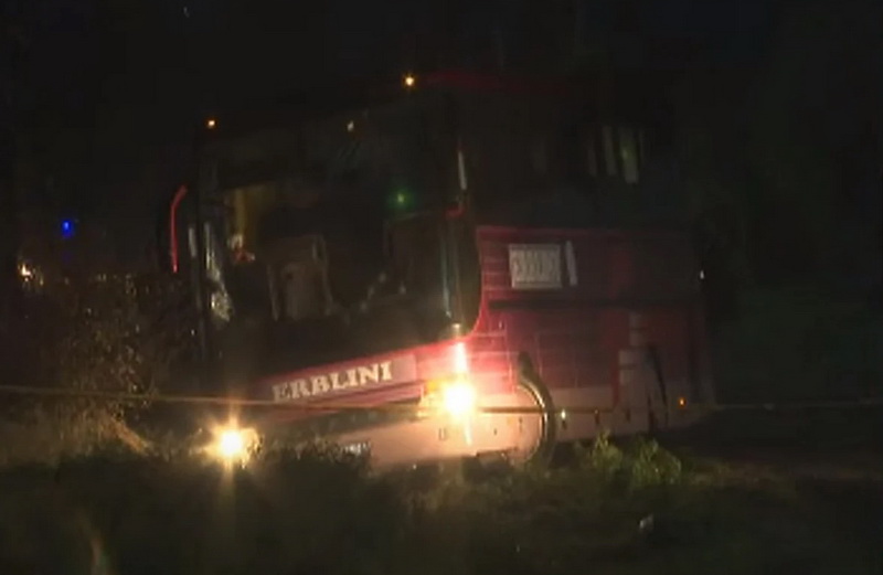 Kosovo: Maskirane osobe napale autobus, tri osobe ubijene