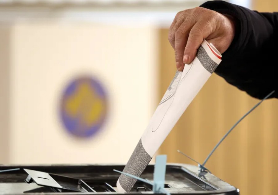 Kosovo na izborima: Kurti lovi novi mandat usred političkog zastoja