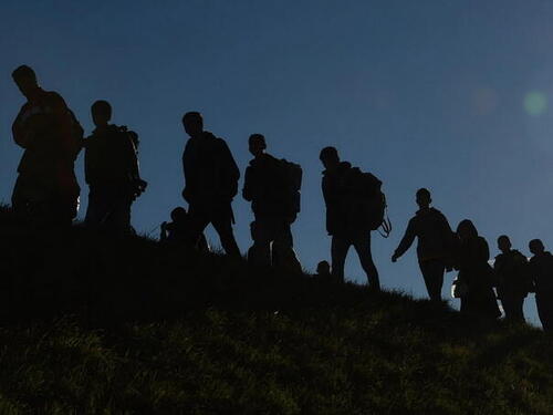 Kosovo u zamjenu za sigurnost postaje centar za deportovane migrante iz Britanije