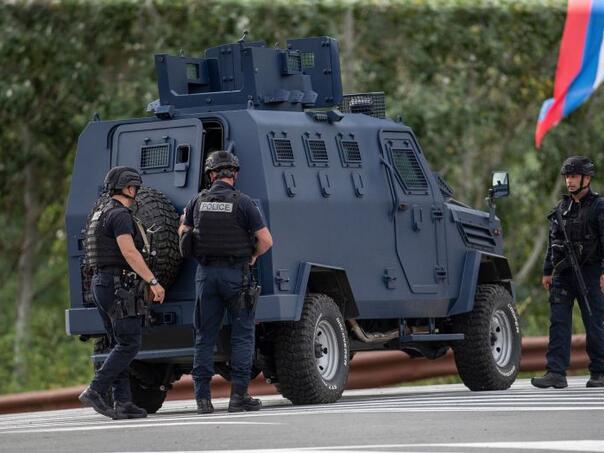 Kosovska policija uhapsila organizatora putovanja iz Beograda zbog majice