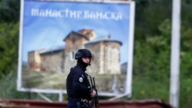 Kosovski zvaničnici: Srbijanske grupe treniraju za napad na Kosovo