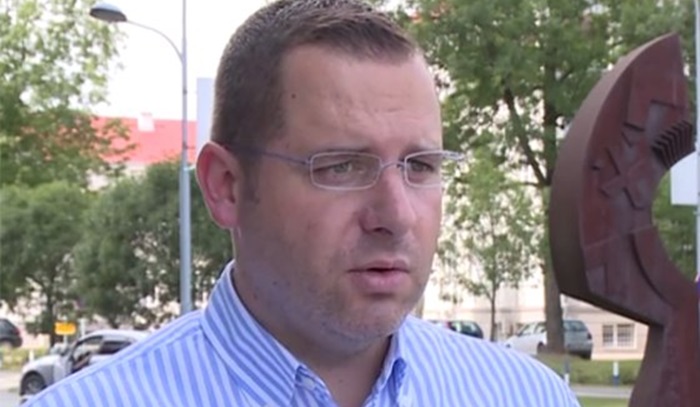 Kovačević: Jeftini Stanivukovićev publicitet koristi DPS-u