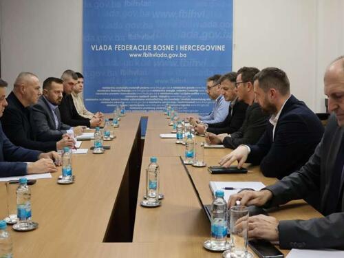 Kraj dugih čekanja? Vlada FBiH i prevoznici dogovorili hitne mjere