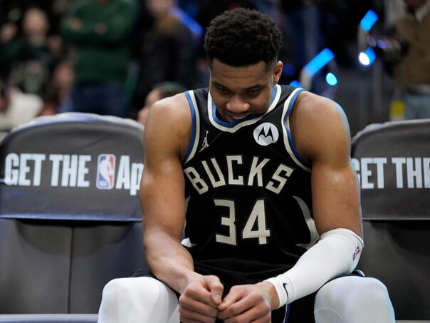 Kraj jedne ere: Antetokounmpo napušta Buckse