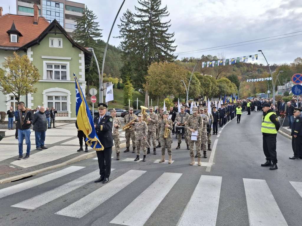 Krajina se sjeća svojih heroja, obilježena 33. godišnjica formiranja 5. korpusa