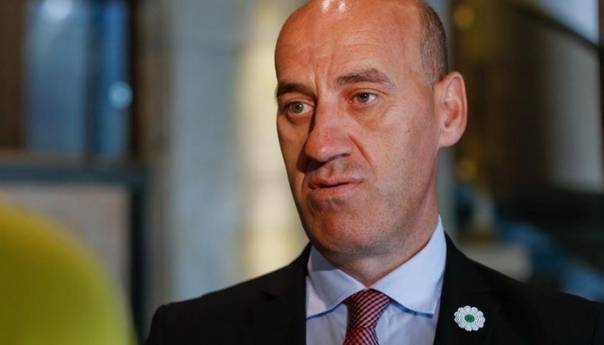 Razmotriti status teritorije na kojoj je počinjen i presuđen genocid