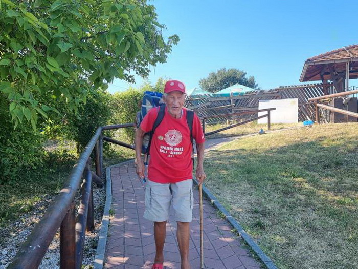 "Kralj Panonike" Mujo Sinanović slavi 99. rođendan