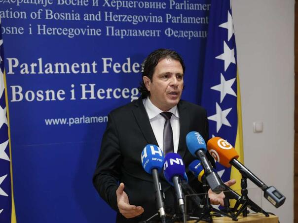 Kraljević pojasnio najznačajnije tačke usvojenog budžeta FBiH