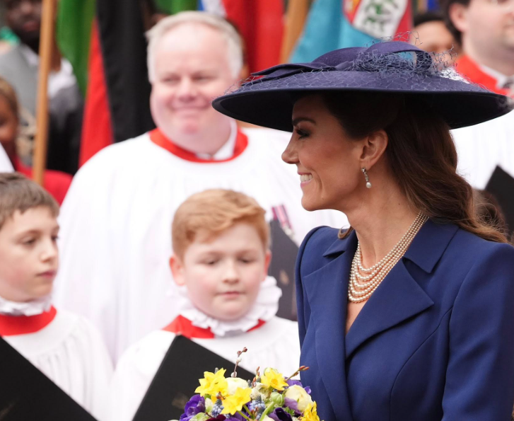 Kraljevska porodica i slavne ličnosti upozoreni na rizik čitanja s usana