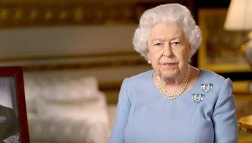 Kraljica Elizabeta pozvala Britance da nikad ne gube nadu