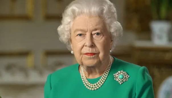 Kraljica se vanredno obratila naciji: Ovo je golemi izazov
