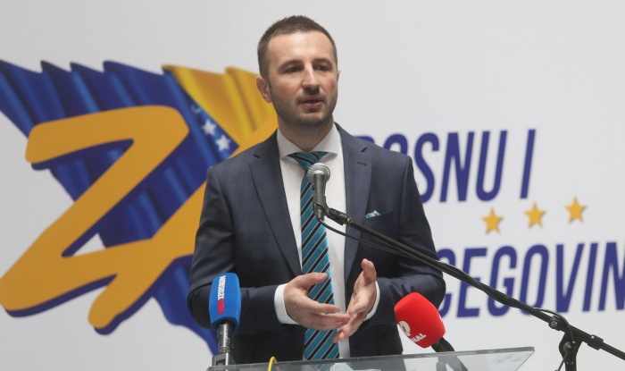 Kratka pamet Stranke za BiH: Kina i Blok 7