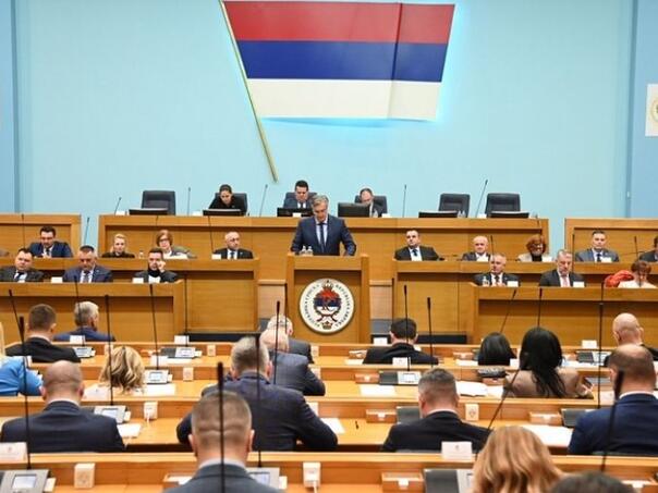 Kreću javne rasprave o novom ustavu RS, šta čeka Ustavni sud?