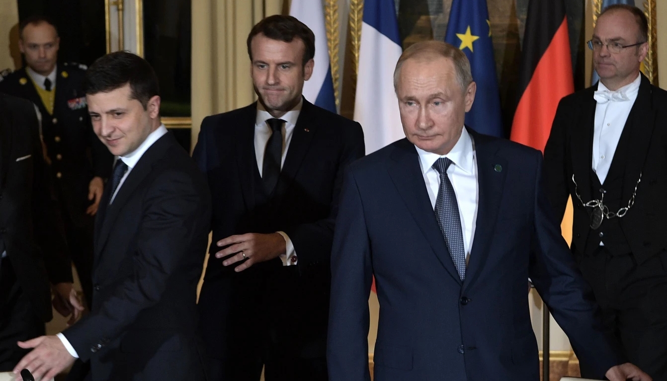 Kremlj objavio koji je uslov za susret Putina i Zelenskog