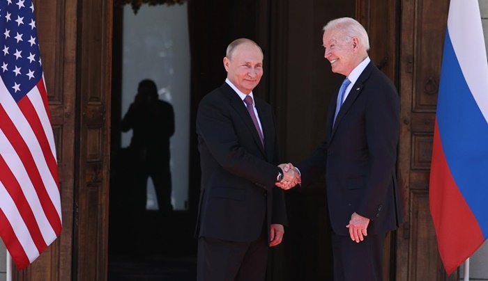 Kremlj potvrdio: U utorak sastanak Bidena i Putina