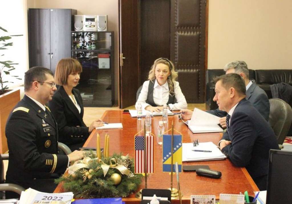 Krešić i Adams o saradnji BiH i SAD-a i trenutnom stanju i dešavanjima u MO i OSBiH