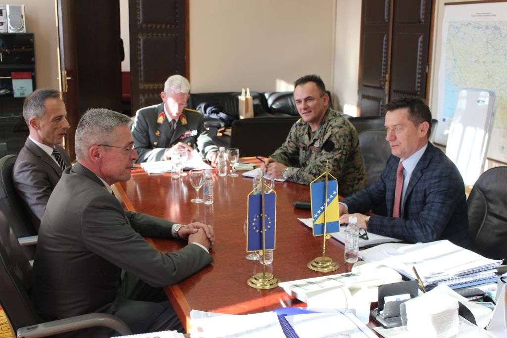 Krešić i Wessely o saradnji i aktivnostima EUFOR-a u BiH
