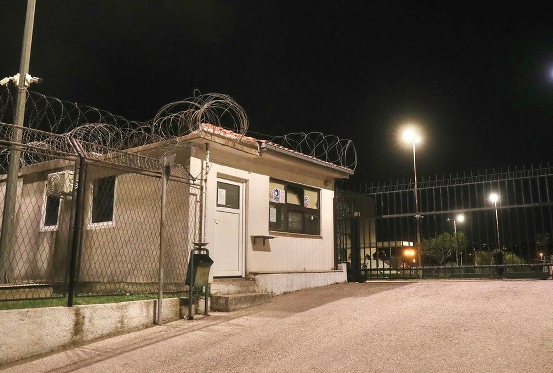 Krijumčari na migrantima zaradili 300 hiljada eura, završili u splitskom zatvoru
