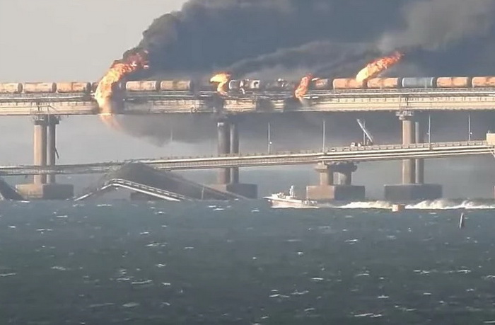 Krimski most djelomično otvoren nakon velike eksplozije