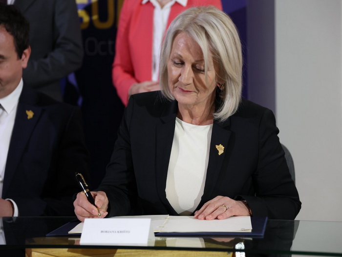 Krišto na samitu u Tirani pozvala da se BiH što prije omogući početak pregovora za članstvo u EU