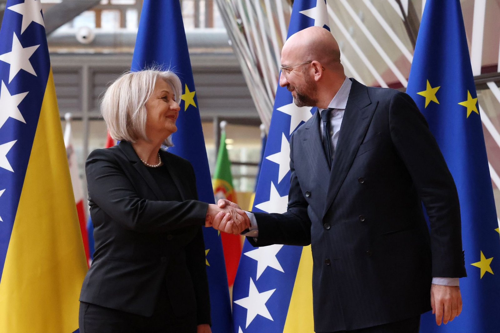 Krišto pisala Michelu: Zakon o sudu spreman, Izborni zakon dostavljen VM