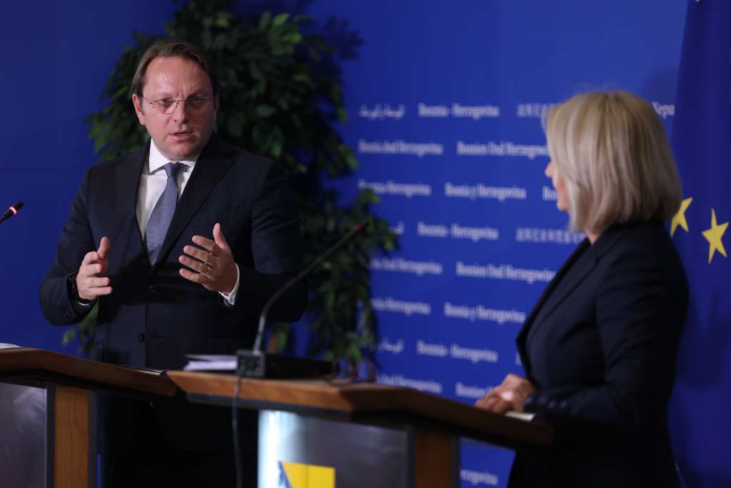 Krišto pisala Varhelyju: BiH učinila značajan napredak