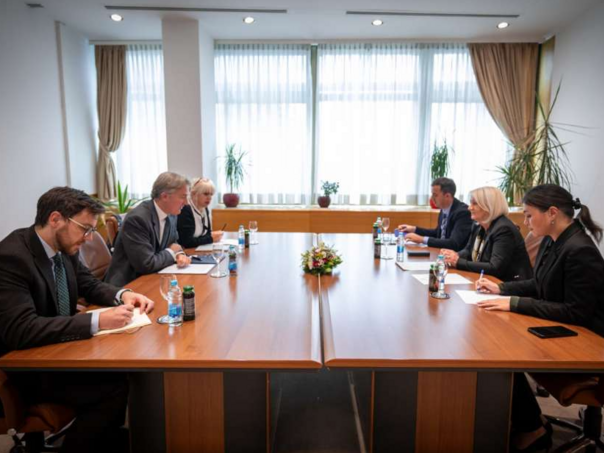 Krišto s Reillyjem: UK će nastaviti pružati podršku BiH u procesu evropskih integracija