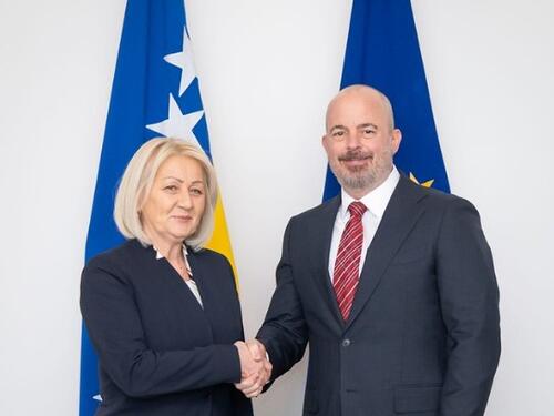 Krišto s Ginkelom razgovarala "posebno" o Južnoj interkonekciji