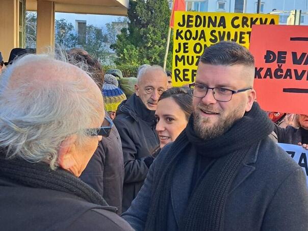 Kritikovao stavove sveštenika SPC, završio pred sudom Crne Gore