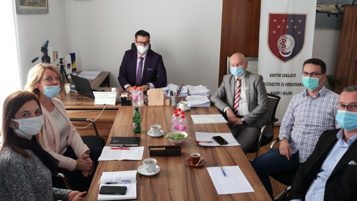 Krivić razgovarao o poboljšanju položaja sekretara srednjih škola KS