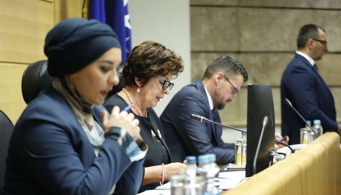 Kriza u Federaciji BiH, prekinuta sjednica Parlamenta