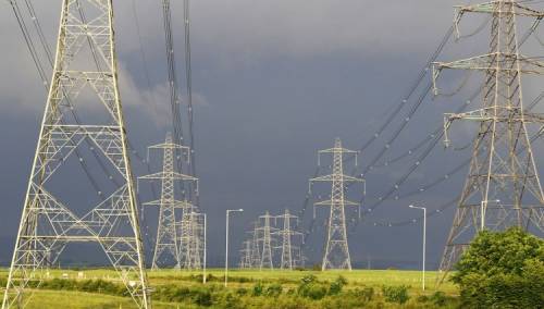 Kriza u Velikoj Britaniji, mogući trosatni prekidi u distribuciji električne energije