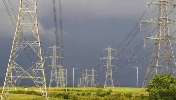 Kriza u Velikoj Britaniji, mogući trosatni prekidi u distribuciji električne energije