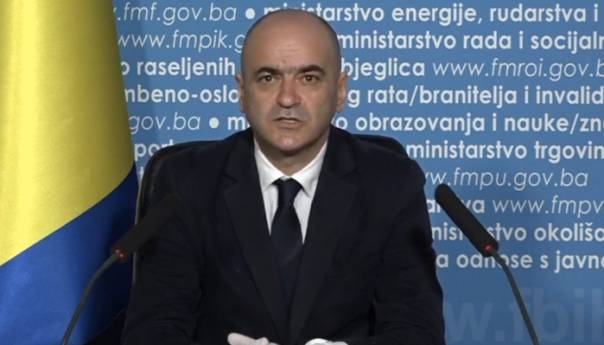 Krizni štab FBiH: Ublažene mjere zabrane kretanja mlađim i starijim