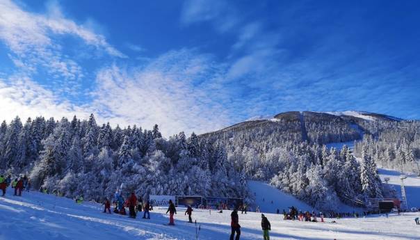 Krizni štab KS: Odluka o otvaranju skijaške sezone je preuranjena