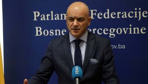 Krizni štab omogućio kantonima donošenje mjera za doček Nove godine