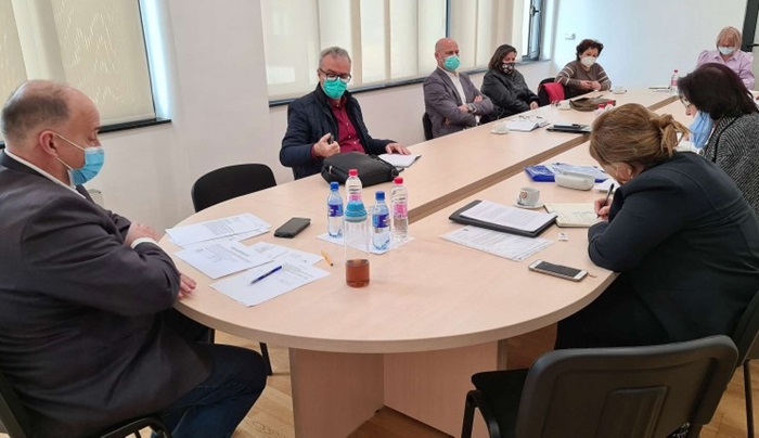 Krizni štab predložio zatvaranje kladionica, igraonica i nargla u ZDK