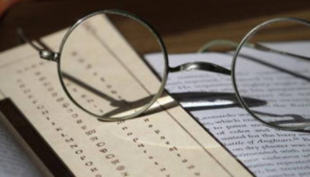 Krug 99 o temi 'Politička moć i anti/intelektualizam'