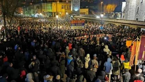 Krulj u Baru: Ne dijelite nas na Crnogorce i Srbe, na Bošnjake i Albance