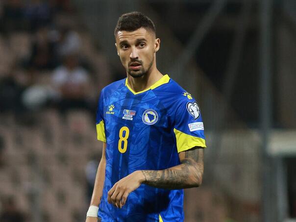 Krunić se konačno oglasio: Naravno da ću navijati za BiH, a himna...