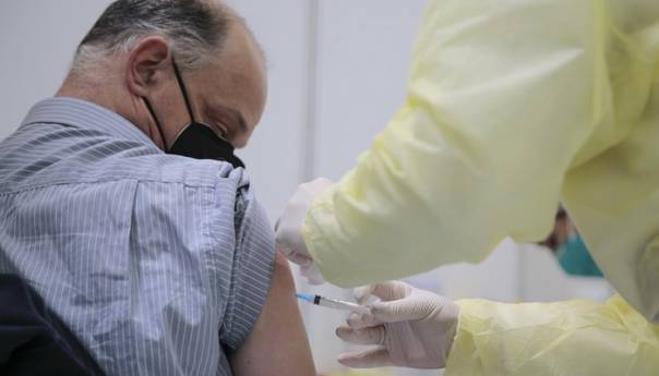 KS: 47,8 posto potpuno vakcinisanih, najviše u dobi od 36 do 45 godina